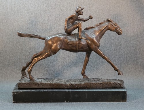 Bronze statue jockey mit - jockey, pferd