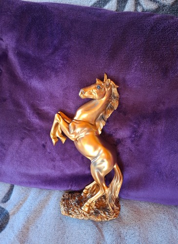 Wunderschöne pferde statue - pferde,